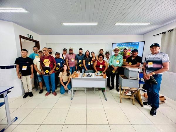 Programação técnica do Festival do Mel segue com palestras e capacitações